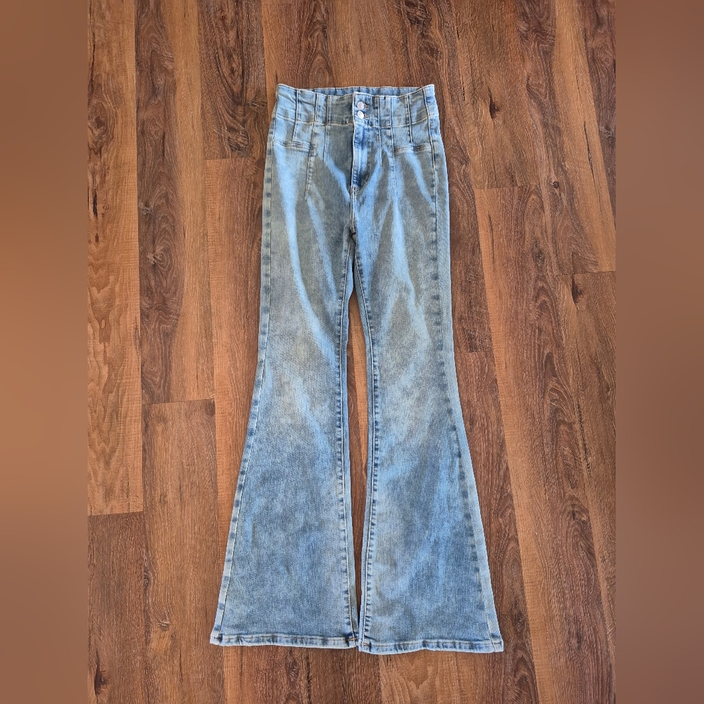 We The Free Jayde Flare Stretch Jeans